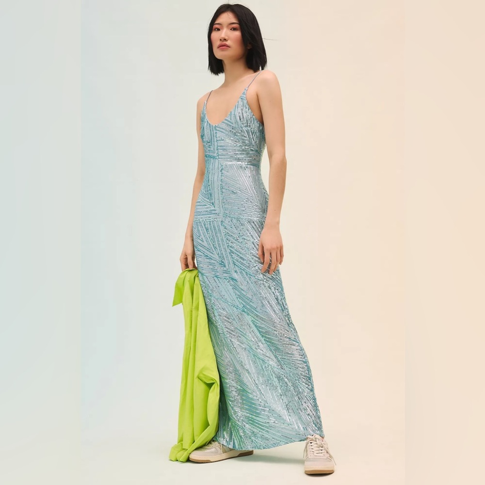 Let Me Be Scoop-Neck Deco Shine Disco Sequin Dress